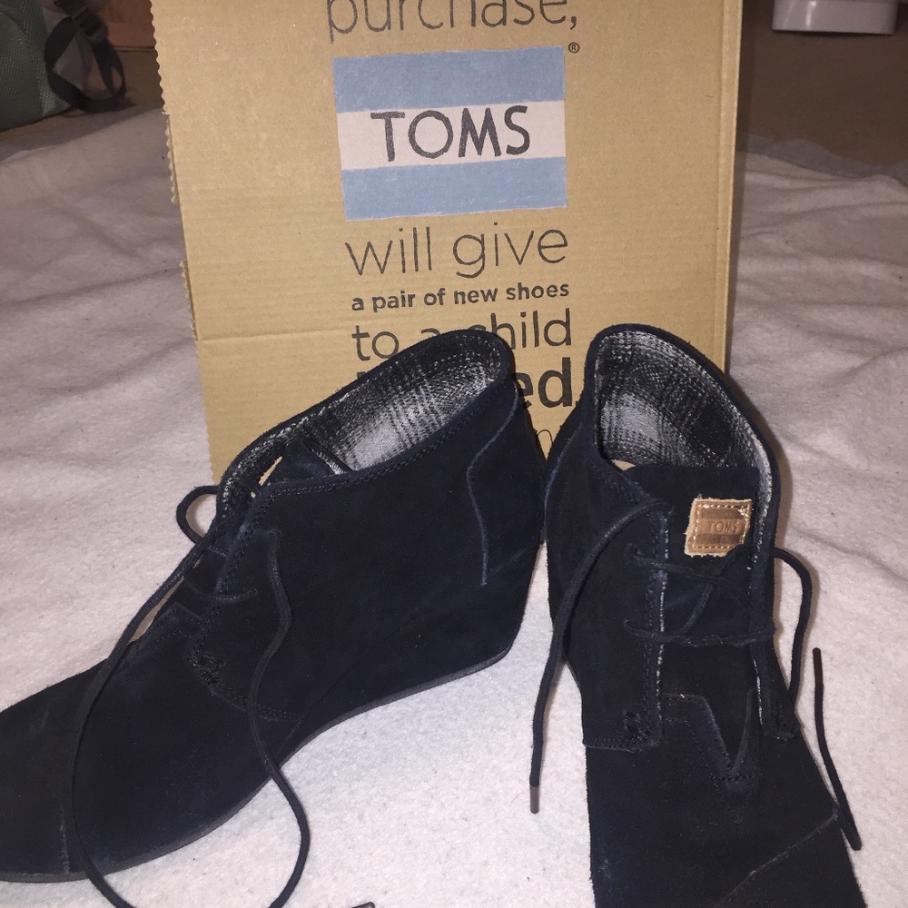 Toms wedges